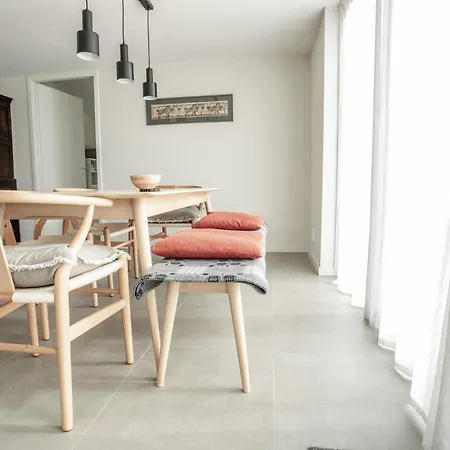 Villa 68 Op Recreatiepark De Wielen Sint Maarten