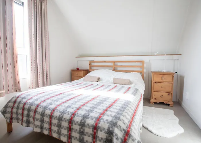 Villa 68 Op Recreatiepark De Wielen *