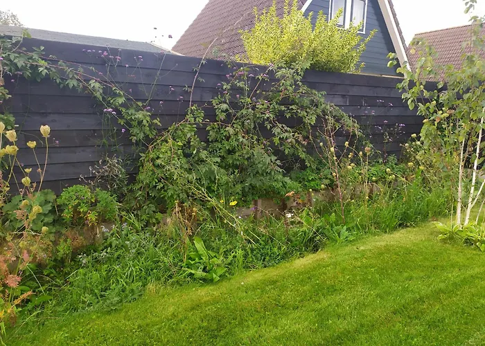 Villa 68 Op Recreatiepark De Wielen Sint Maarten